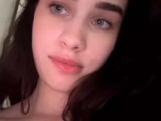 GlennaGoreham's Live Sex Cam Show