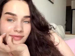 GlennaGoreham's Live Sex Cam Show
