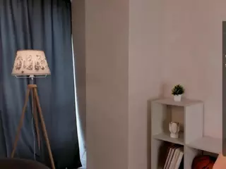 Diana's Live Sex Cam Show