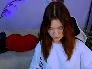 kamilla-star's Live Sex Cam Show