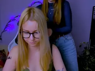 kamilla-star's Live Sex Cam Show