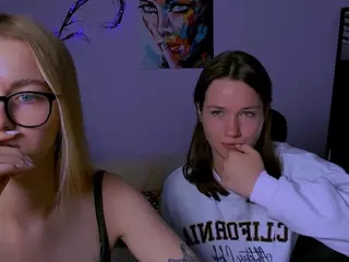 kamilla-star's Live Sex Cam Show