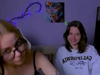 kamilla-star's Live Sex Cam Show