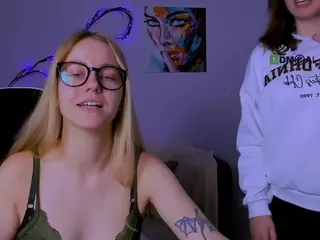 kamilla-star's Live Sex Cam Show