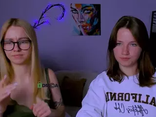 kamilla-star's Live Sex Cam Show