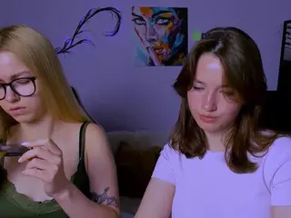 kamilla-star's Live Sex Cam Show