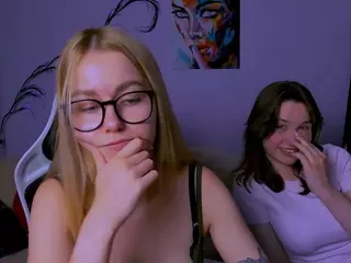 kamilla-star's Live Sex Cam Show