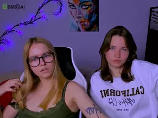 kamilla-star's Live Sex Cam Show