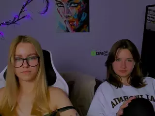 kamilla-star's Live Sex Cam Show