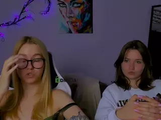 kamilla-star's Live Sex Cam Show
