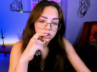 kamilla-star's Live Sex Cam Show