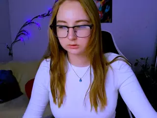 kamilla-star's Live Sex Cam Show