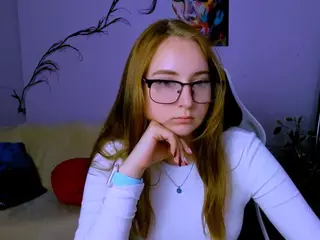 kamilla-star's Live Sex Cam Show