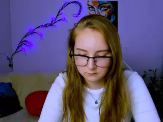 kamilla-star's Live Sex Cam Show