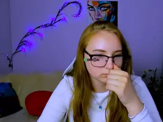 kamilla-star's Live Sex Cam Show