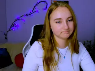 kamilla-star's Live Sex Cam Show