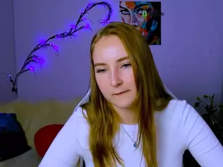 kamilla-star's Live Sex Cam Show