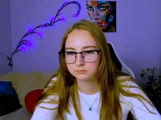 kamilla-star's Live Sex Cam Show