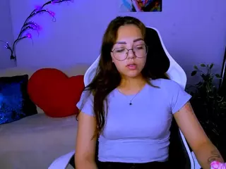 kamilla-star's Live Sex Cam Show