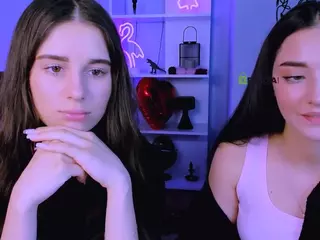 kamilla-star's Live Sex Cam Show