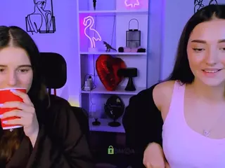 kamilla-star's Live Sex Cam Show