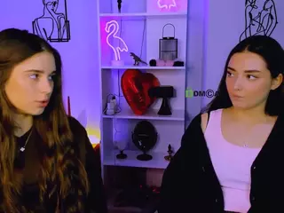 kamilla-star's Live Sex Cam Show