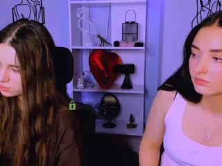 kamilla-star's Live Sex Cam Show