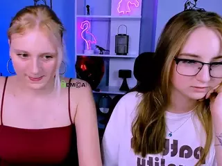 kamilla-star's Live Sex Cam Show