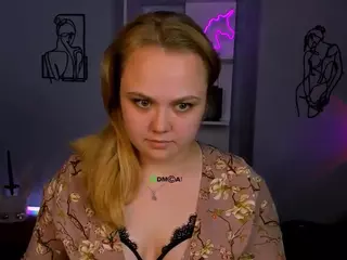 kamilla-star's Live Sex Cam Show