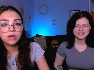 kamilla-star's Live Sex Cam Show