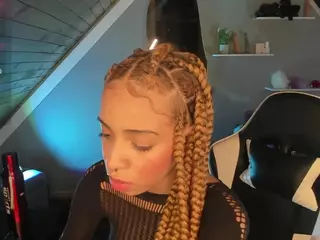 Marineet's Live Sex Cam Show