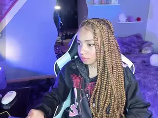 Marineet's Live Sex Cam Show