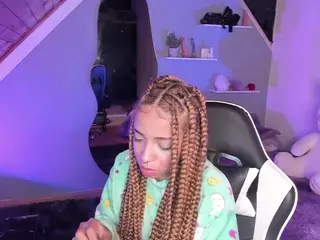 Marineet's Live Sex Cam Show