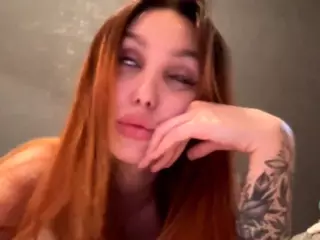 MaydaBelding's Live Sex Cam Show