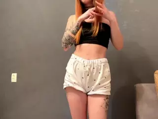 MaydaBelding's Live Sex Cam Show