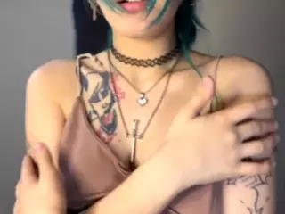 MildredHathaway's Live Sex Cam Show