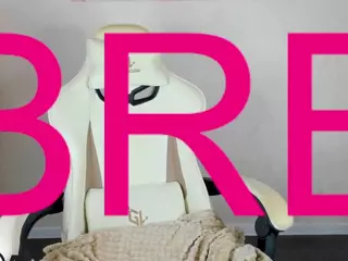 MILKA's Live Sex Cam Show