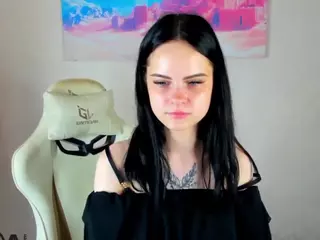MILKA's Live Sex Cam Show