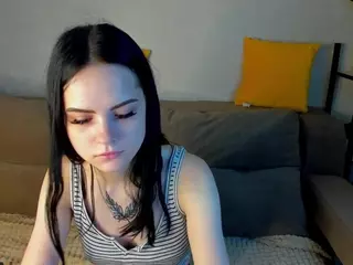 MILKA's Live Sex Cam Show