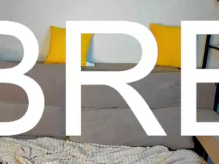 MILKA's Live Sex Cam Show