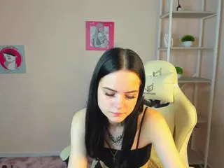 MILKA's Live Sex Cam Show