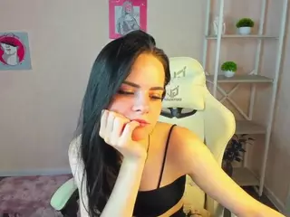 MILKA's Live Sex Cam Show