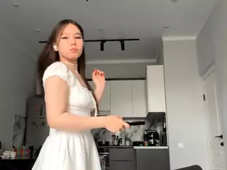 Akemi's Live Sex Cam Show