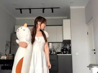 Akemi's Live Sex Cam Show