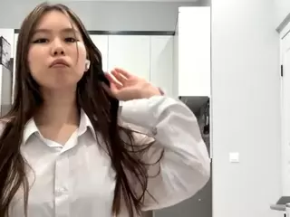 Akemi's Live Sex Cam Show