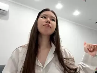Akemi's Live Sex Cam Show