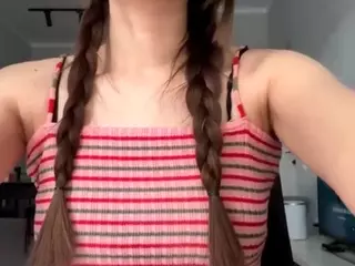 Akemi's Live Sex Cam Show