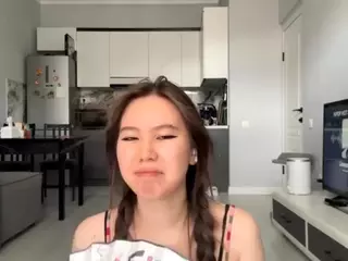 Akemi's Live Sex Cam Show