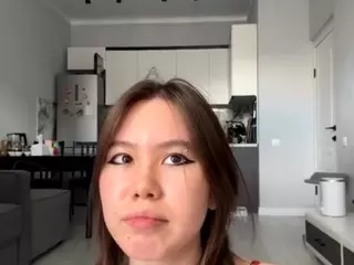 Akemi's Live Sex Cam Show