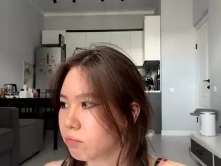 Akemi's Live Sex Cam Show